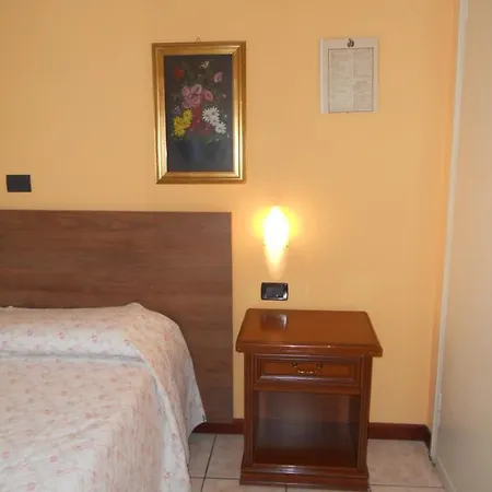 Hotell Salus 3*