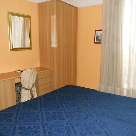 Hotell Salus 3*